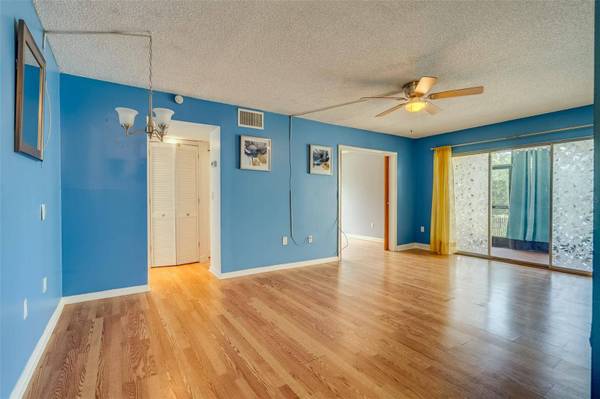 2205 BELLEAIR RD #A19, Clearwater, FL 33764