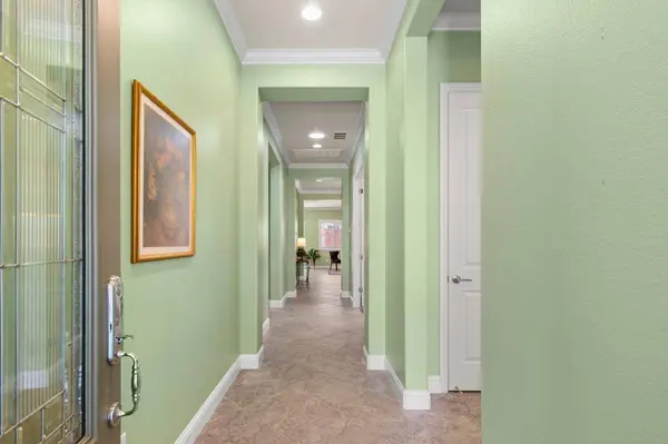 2083 Shipton DR, Roseville, CA 95747