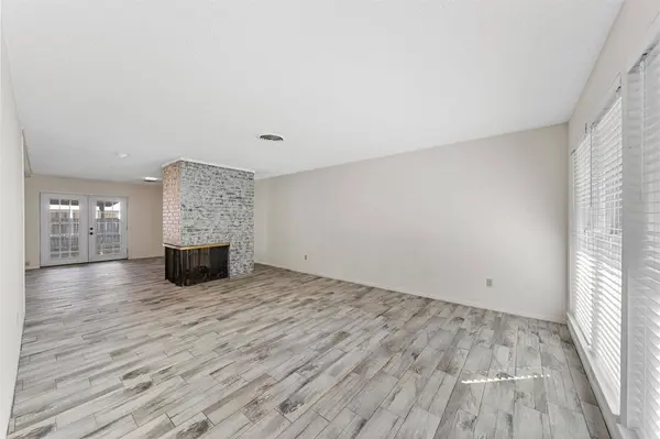 4807 Swan Lake Drive, Waco, TX 76710