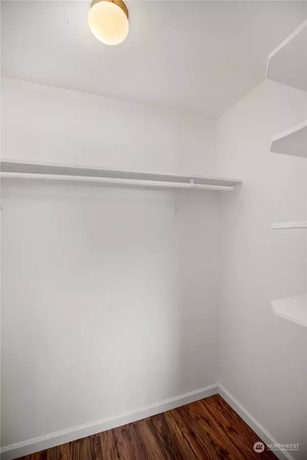 845 S Donovan ST, Seattle, WA 98108