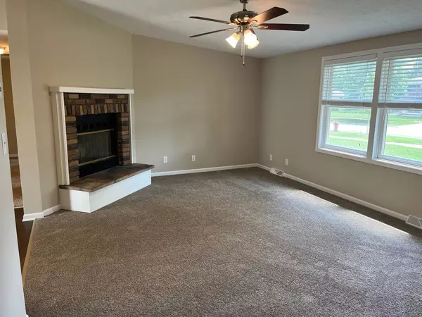 2117 Westfield RD, Joliet, IL 60435