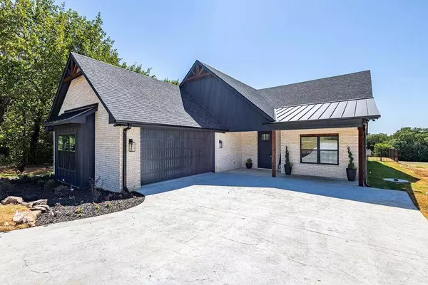 37 Memorial Street, Gordonville, TX 75020