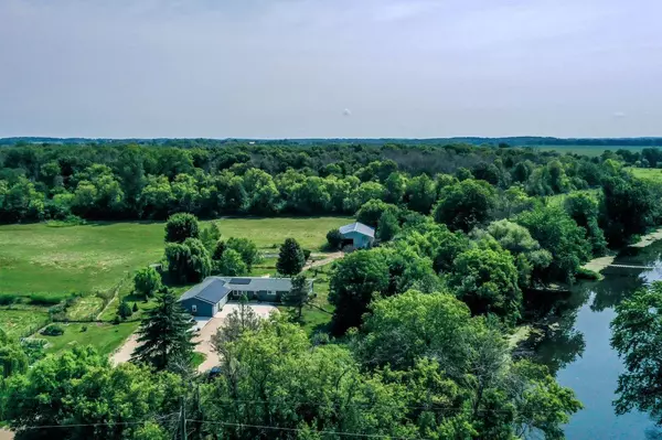 N3562 River Road, Columbus, WI 53925