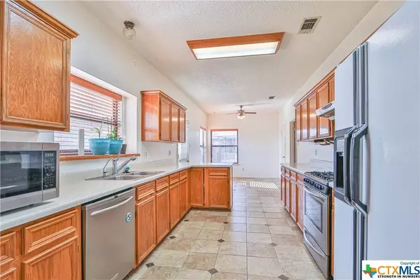 2316 Skipcha DR, Harker Heights, TX 76548