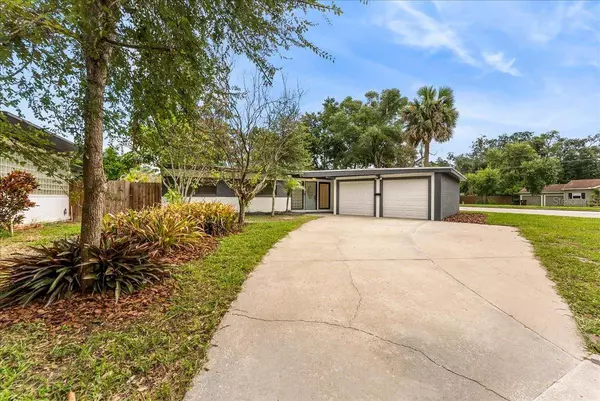 1801 MAPLEWOOD DR, Orlando, FL 32803