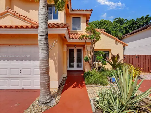 10230 SW 146th Ave, Miami, FL 33186