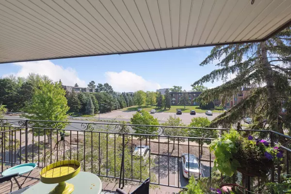 4100 Parklawn AVE #308, Edina, MN 55435