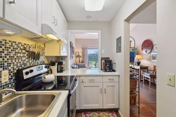 4100 Parklawn AVE #308, Edina, MN 55435