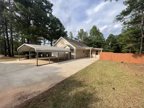 4111 Jeff Davis RD, Thomaston, GA 30286