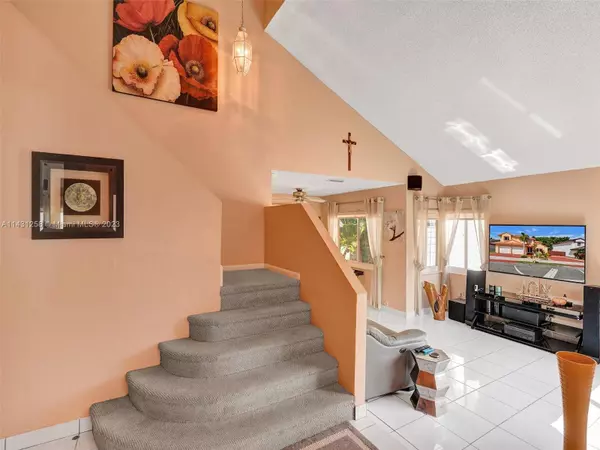 10230 SW 146th Ave, Miami, FL 33186