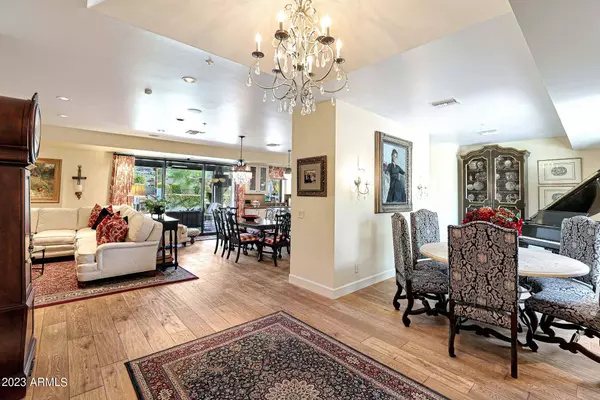 5635 E LINCOLN Drive #62, Paradise Valley, AZ 85253