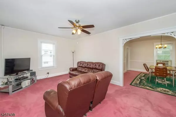 178 Colfax Ave, Clifton City, NJ 07013