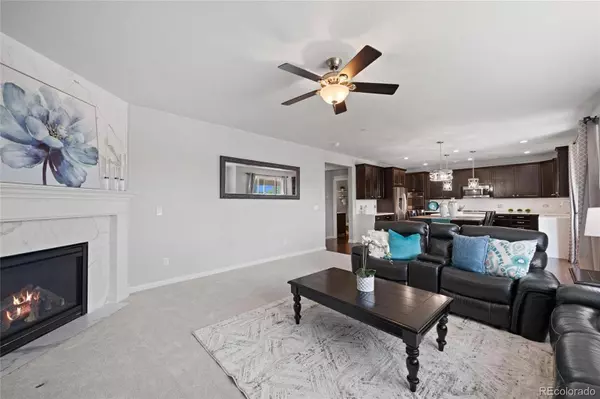 6112 S Jackson Gap CT, Aurora, CO 80016