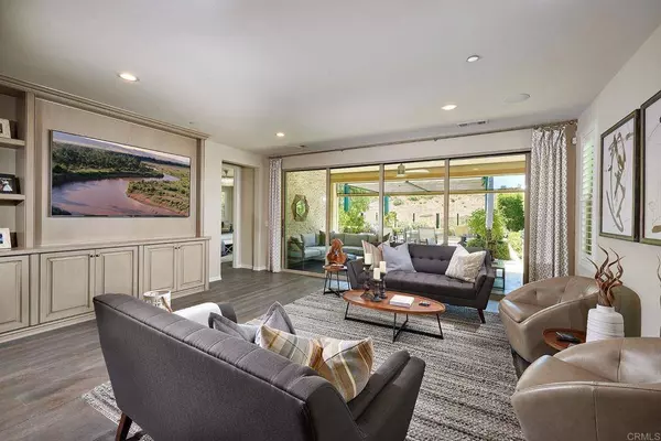 8176 Auberge CIR, San Diego, CA 92127