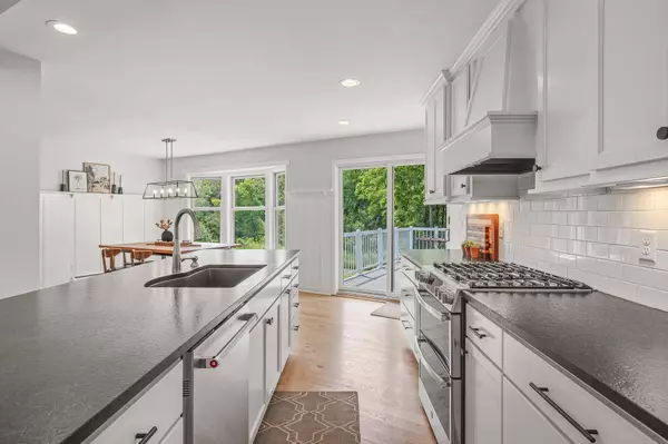 9426 Lansing AVE N, Stillwater, MN 55082