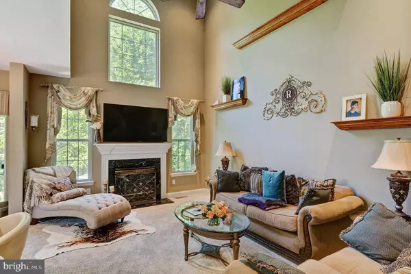 103 WEAVER DR, Marlton, NJ 08053