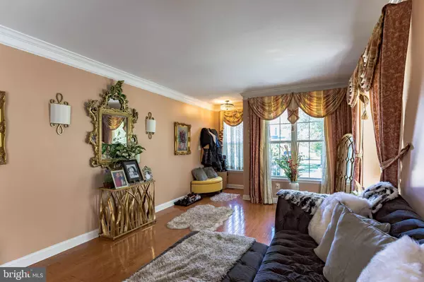 103 WEAVER DR, Marlton, NJ 08053