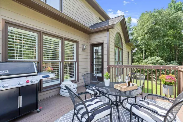 250 Rose Meadow LN, Alpharetta, GA 30005