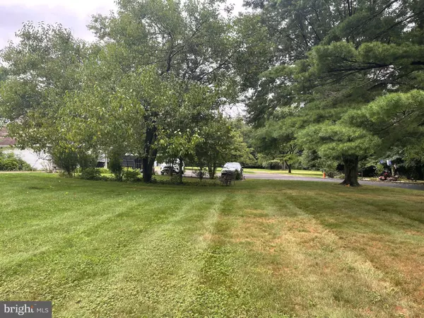 2185 STREET RD, Warrington, PA 18976