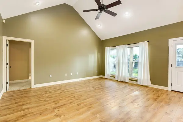 47 High Meadows Cir, Petal, MS 39465