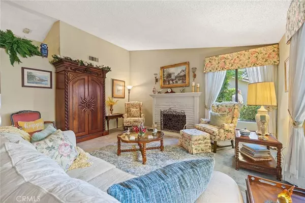 286 W Montecito AVE #K, Sierra Madre, CA 91024