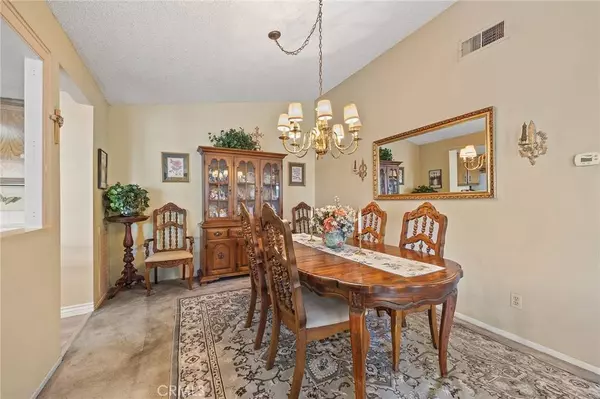 286 W Montecito AVE #K, Sierra Madre, CA 91024