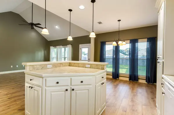 47 High Meadows Cir, Petal, MS 39465