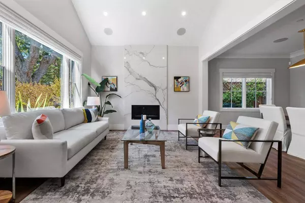 2055 Sterling AVE, Menlo Park, CA 94025