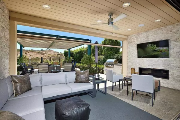 8176 Auberge CIR, San Diego, CA 92127