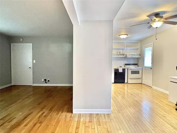 10 26TH ST NW #B4, Atlanta, GA 30309