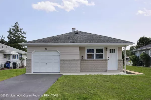 34 Saint David Drive, Toms River, NJ 08757