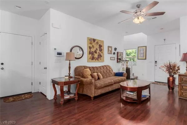 9112 Picturesque Avenue, Las Vegas, NV 89149