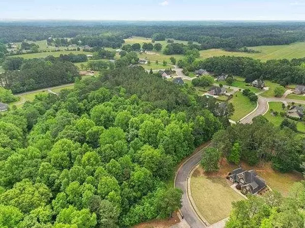 116 Cambridge Woods DR, Mcdonough, GA 30252