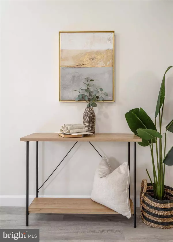 6926 FOREST TER, Hyattsville, MD 20785