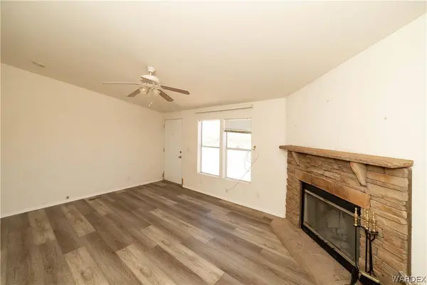 3417 S Amethyst RD, Golden Valley, AZ 86413