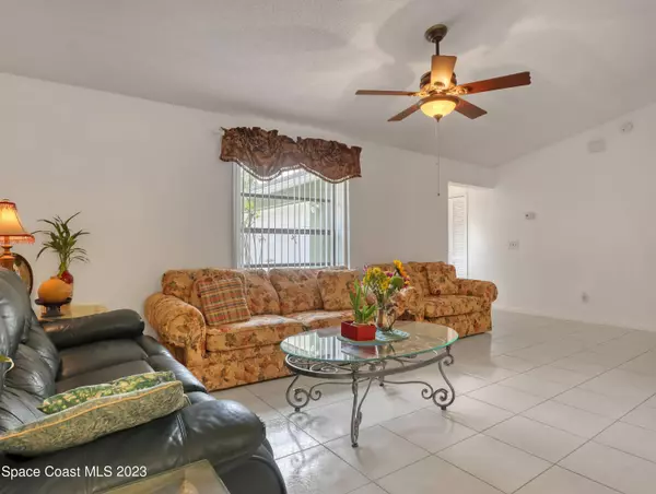 1878 Macklin Street NW, Palm Bay, FL 32907