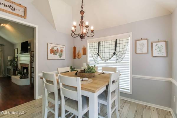 436 Vista Court, Richland, MS 39218