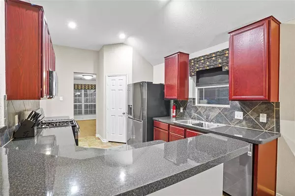 7811 Koloa River CT, Houston, TX 77040