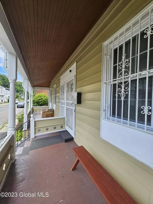 15-17 High Street, Amsterdam, NY 12010