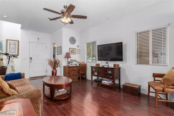 9112 Picturesque Avenue, Las Vegas, NV 89149