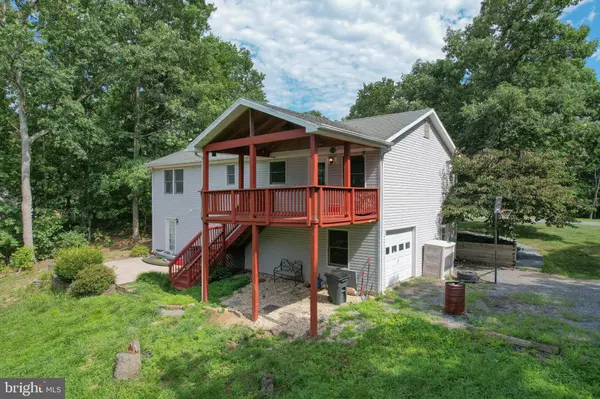 442 POETS LN, Inwood, WV 25428