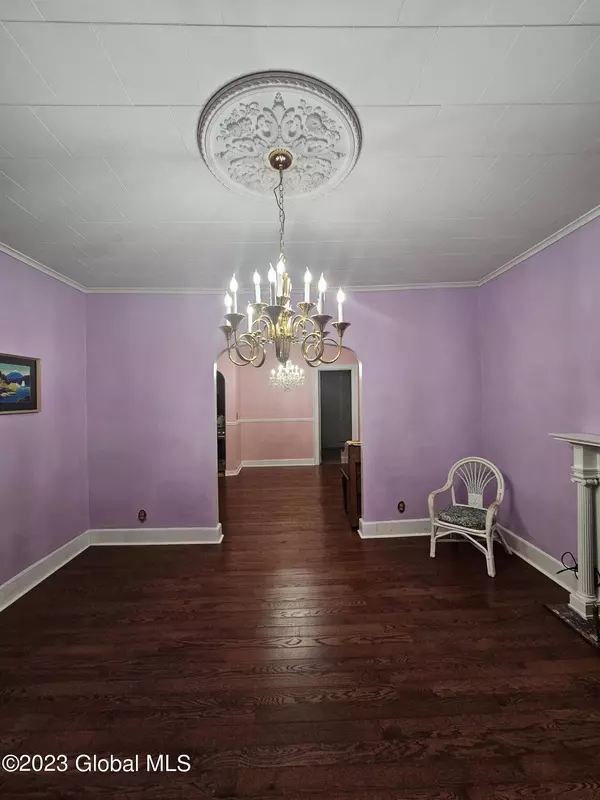 15-17 High Street, Amsterdam, NY 12010