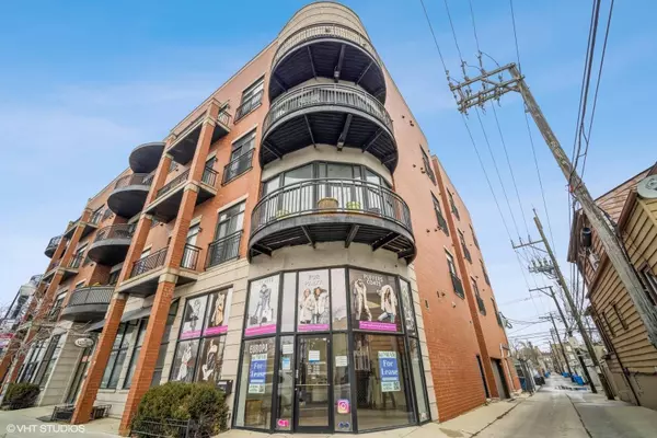 2952 W Irving Park RD #D, Chicago, IL 60618