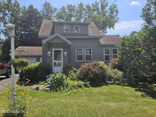 206 2nd Avenue, Gloversville, NY 12078