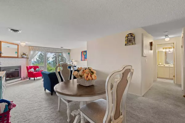 5201 N Argonne Ln, Spokane, WA 99212