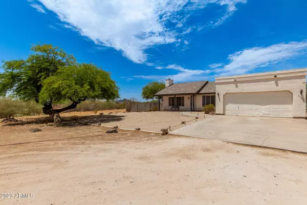 13240 S KIVA Road, Buckeye, AZ 85326