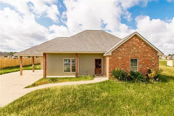 18182 WOLF TRACK WAY, Loranger, LA 70446