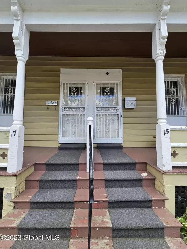 15-17 High Street, Amsterdam, NY 12010