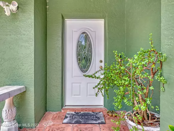 1878 Macklin Street NW, Palm Bay, FL 32907