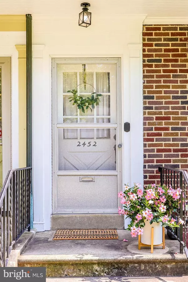 2452 W W WASHINGTON ST, Allentown, PA 18104